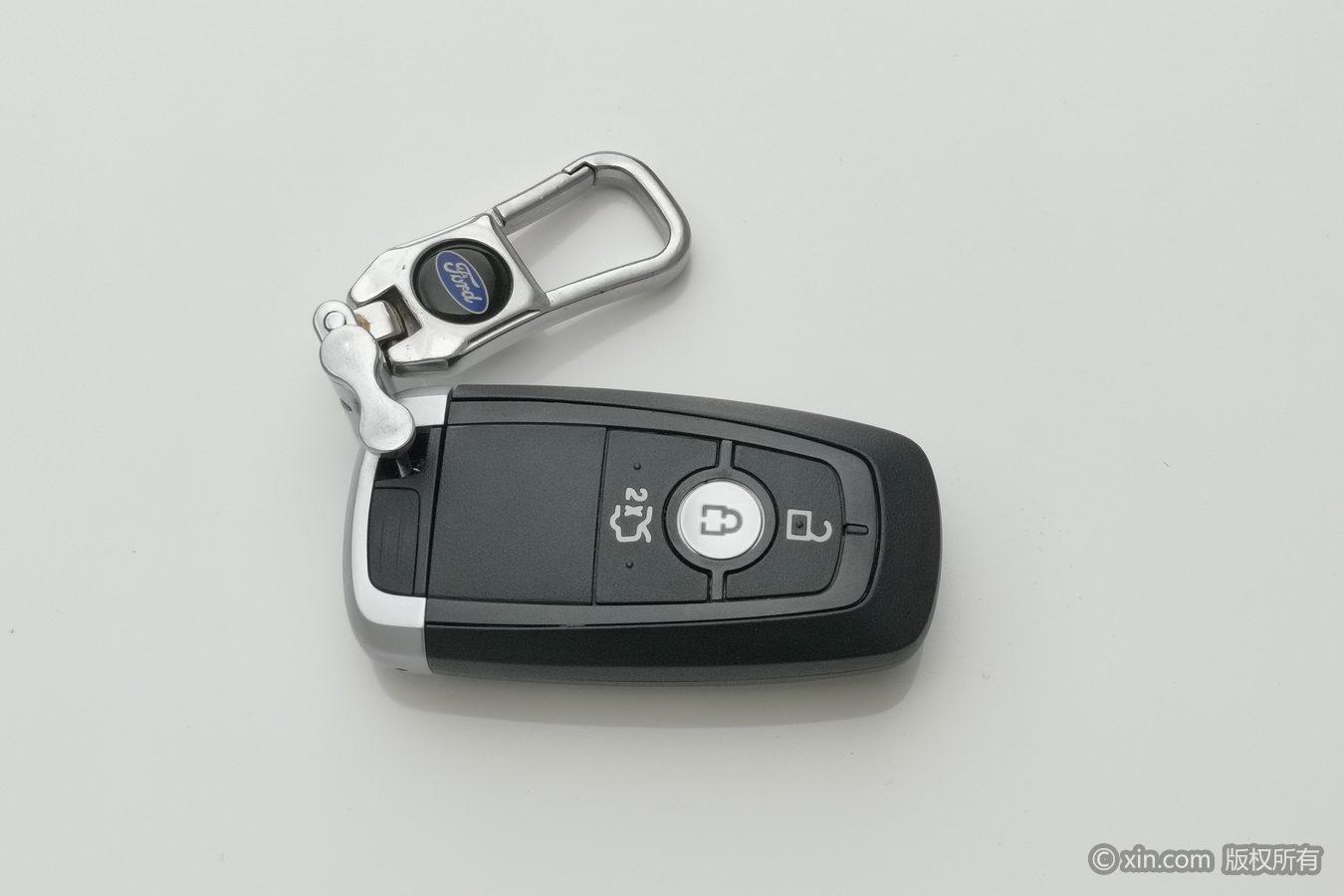 Ford Focus 2020 EcoBoost 180 AT ST Line