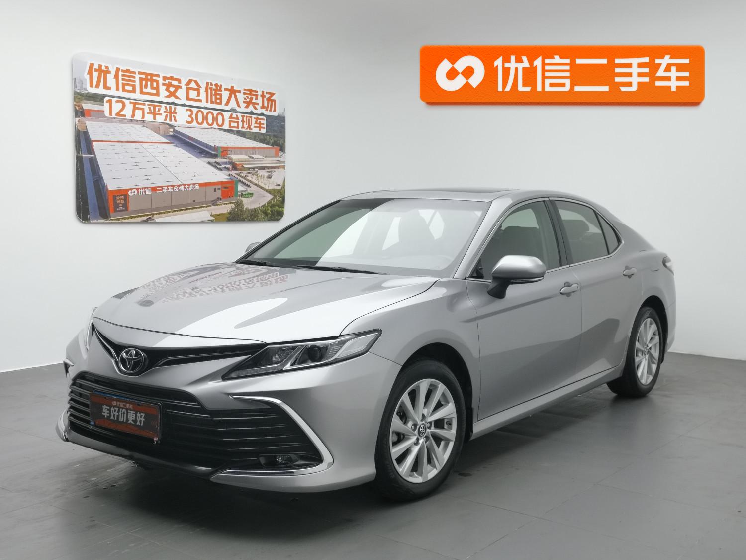 Toyota Camry 2022 Темно-серый из Китая, фото 2