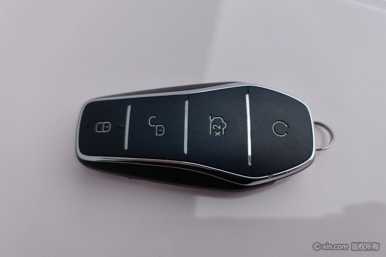 BYD Seal DM 2024 rong yao ban DM-i 1.5L 121KM Люкс