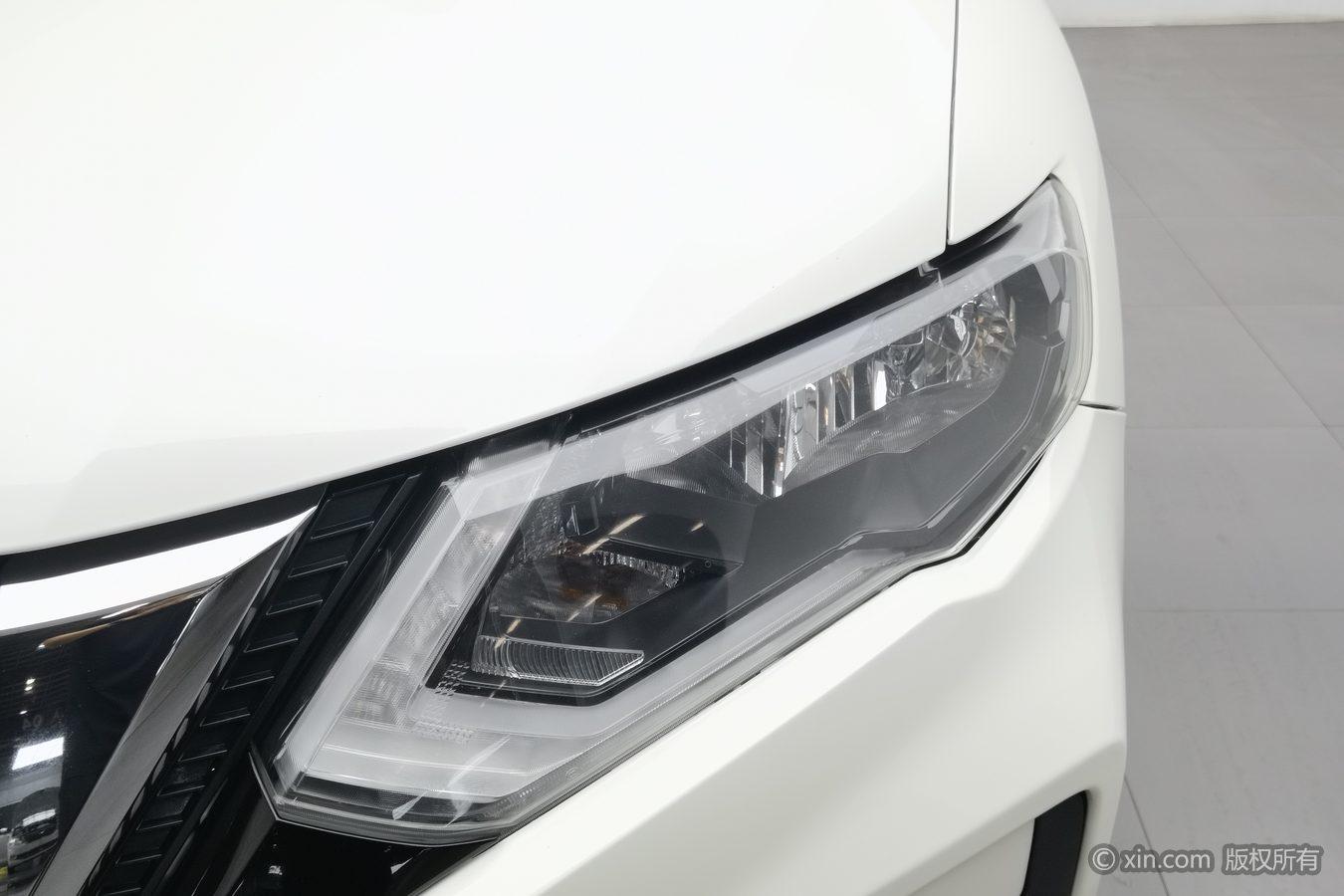 Nissan X-Trail 2017 2.0L CVT Comfort 2WD