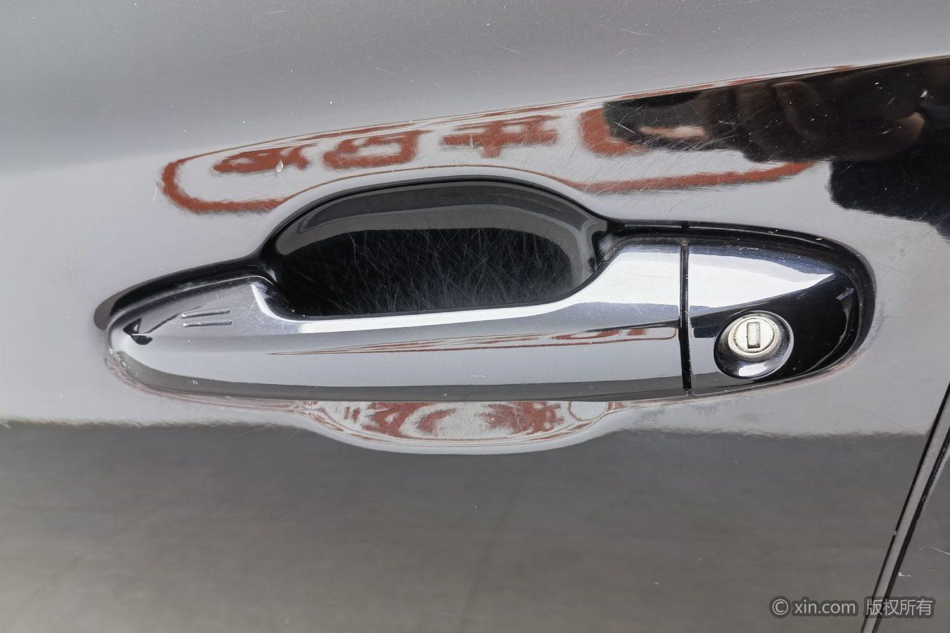 Toyota Highlander 2015 2.0T Luxury 7 мест