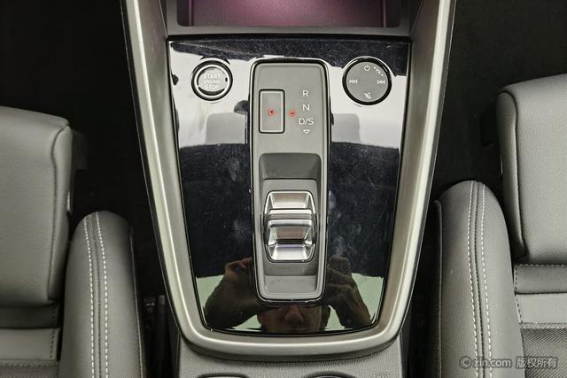 Audi A3 2024 A 3 L Limousine 35 TFSI Sport — фото 15