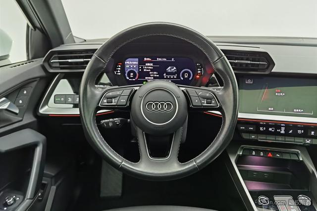 Audi A3 2024 A 3 L Limousine 35 TFSI Sport — фото 14