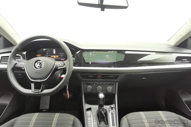 Volkswagen Lavida 280 TSI DSG Comfort — фото 8