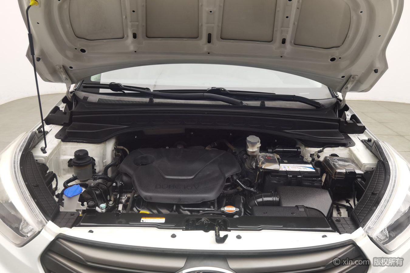 Hyundai ix25 2015 1.6L MT Fashion GS