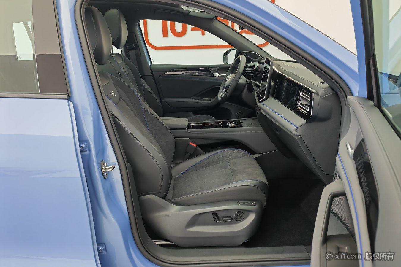 Volkswagen Tiguan L 2025 Синий из Китая, фото 4