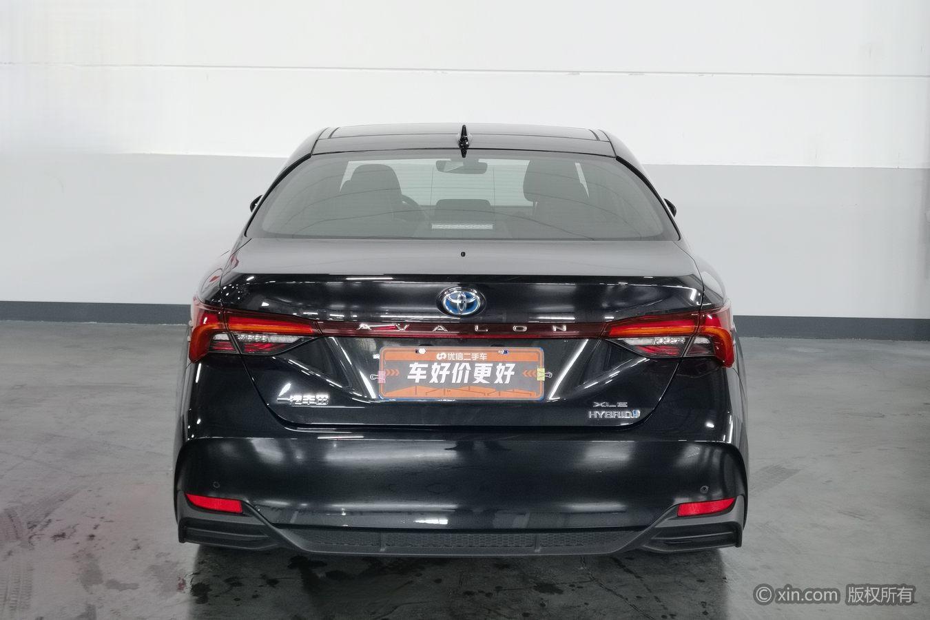 Toyota Avalon 2023 2.5L E-CVT XLE Luxury