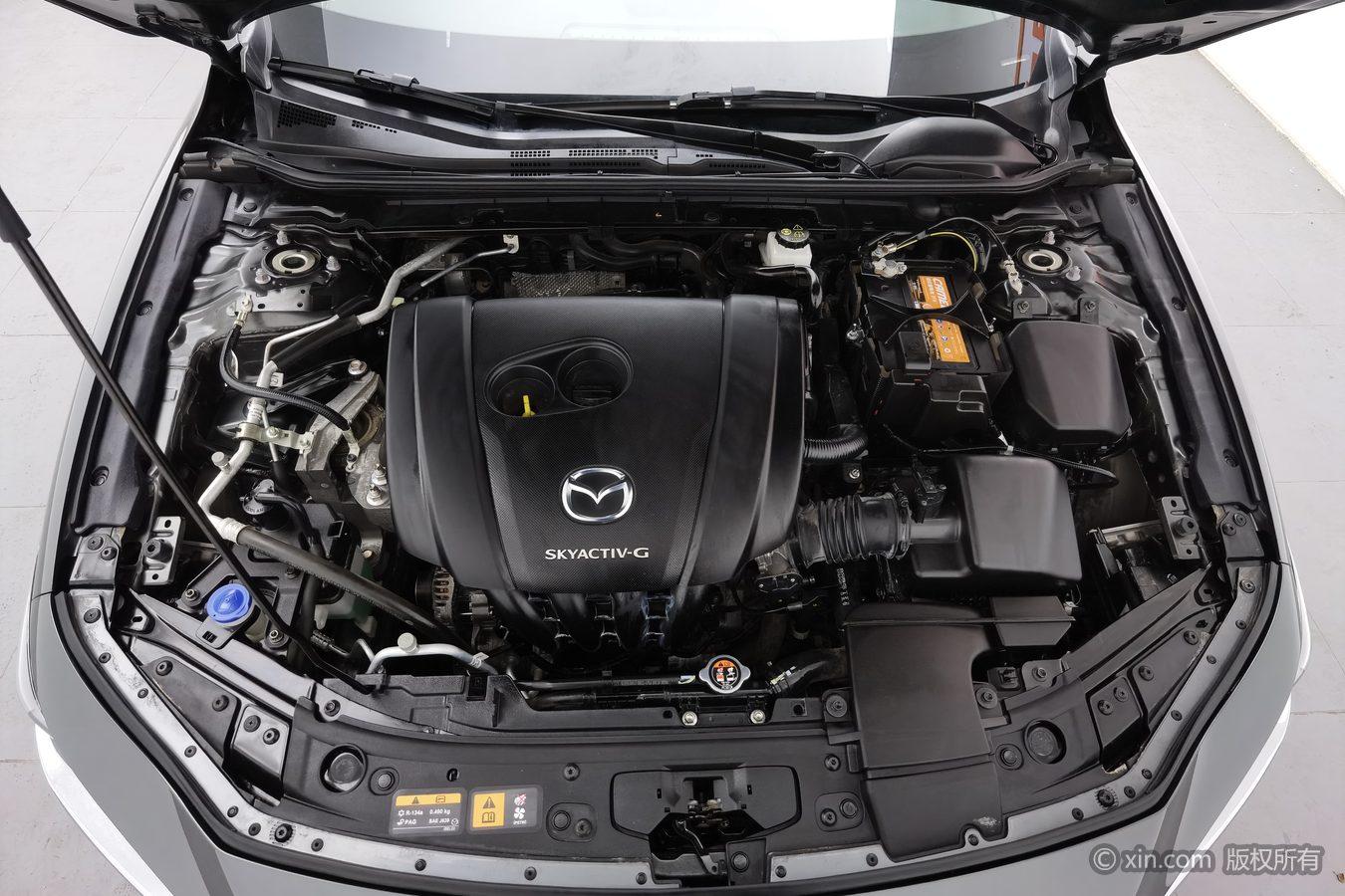 Mazda Mazda3 3 2021 2.0L AT