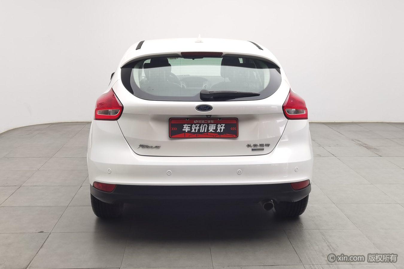 Ford Focus 2018 EcoBoost 180 AT Elite