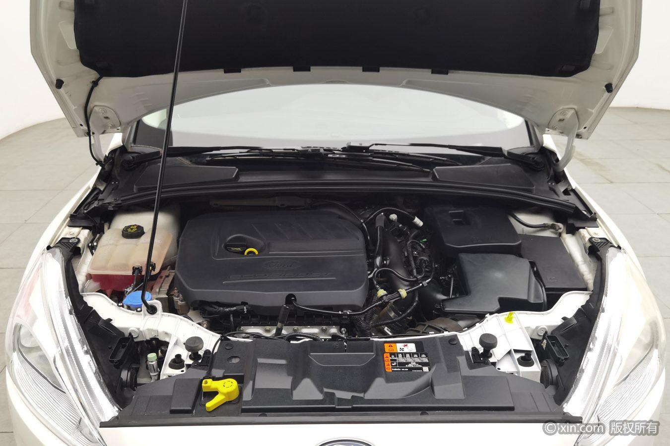 Ford Focus 2018 EcoBoost 180 AT Elite