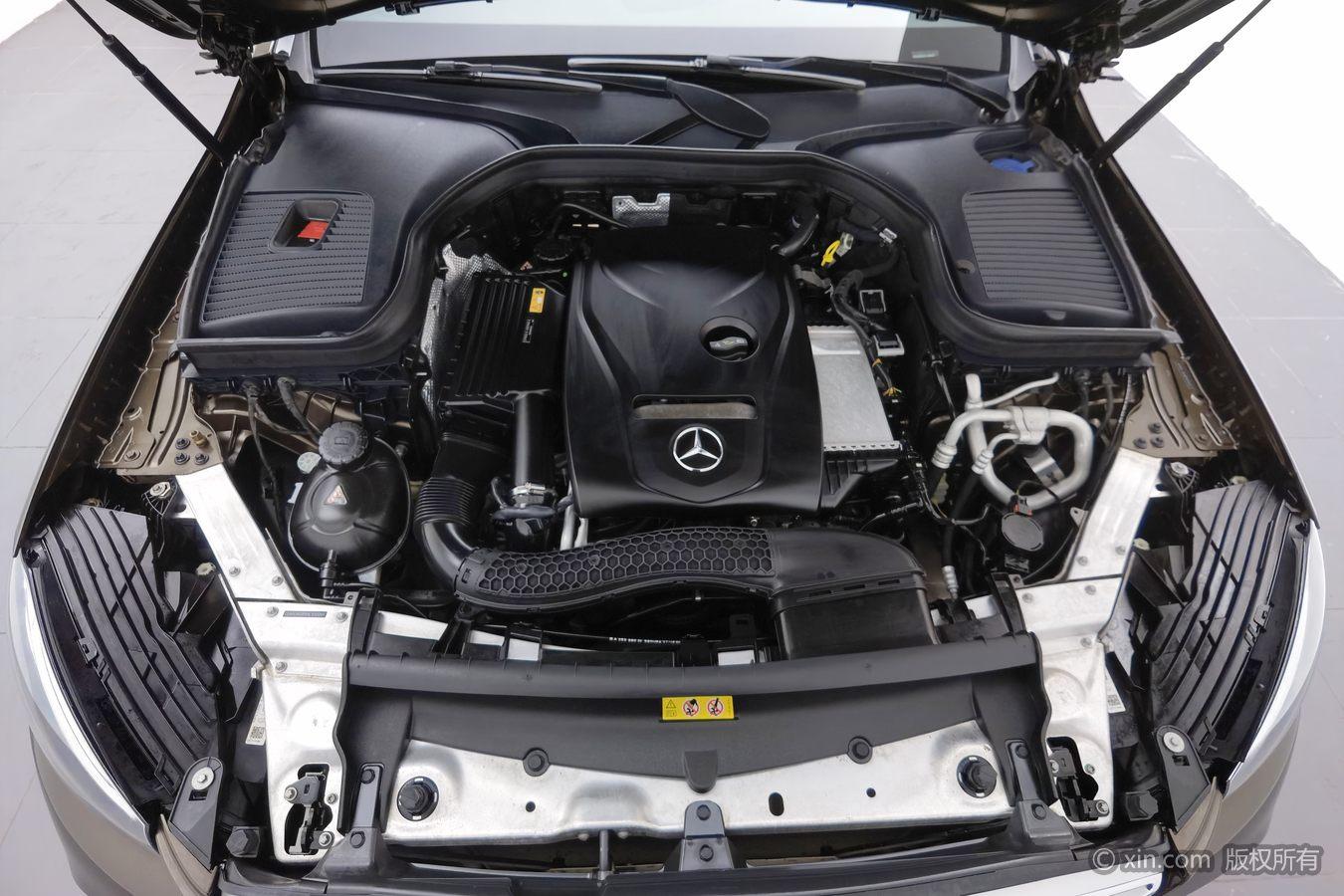 Mercedes-Benz GLC 2017 GLC 260 4MATIC