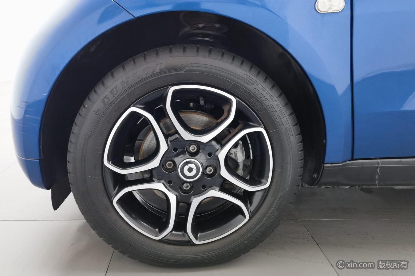 Smart fortwo 2019 0.9T 66 VI