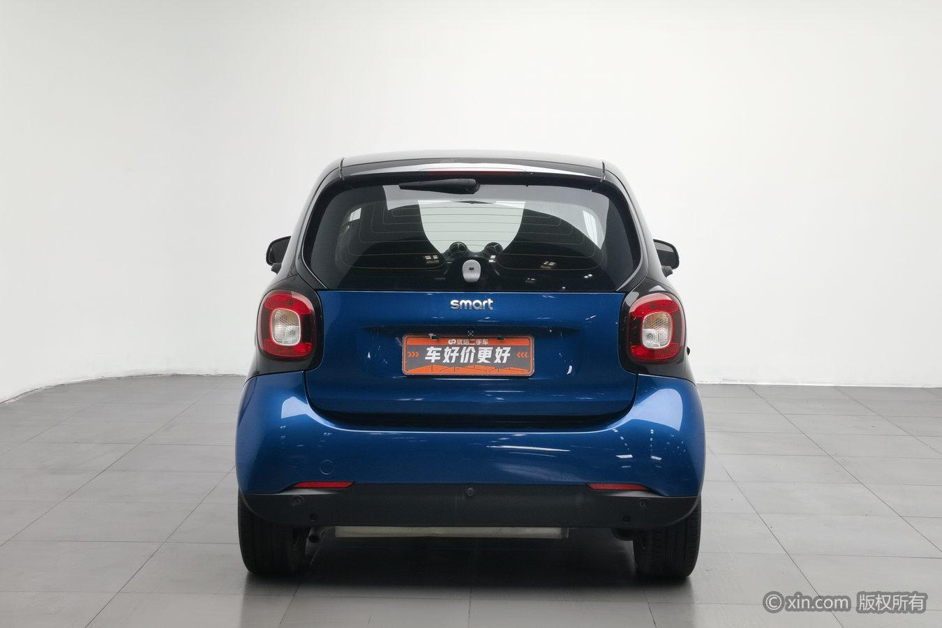 Smart fortwo 2019 0.9T 66 VI