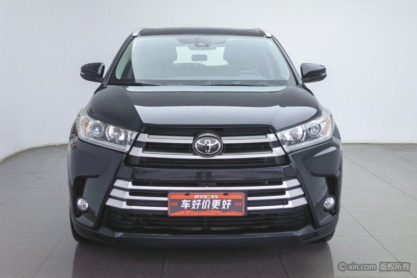 Toyota Highlander 2021 2.0T Luxury 7 мест