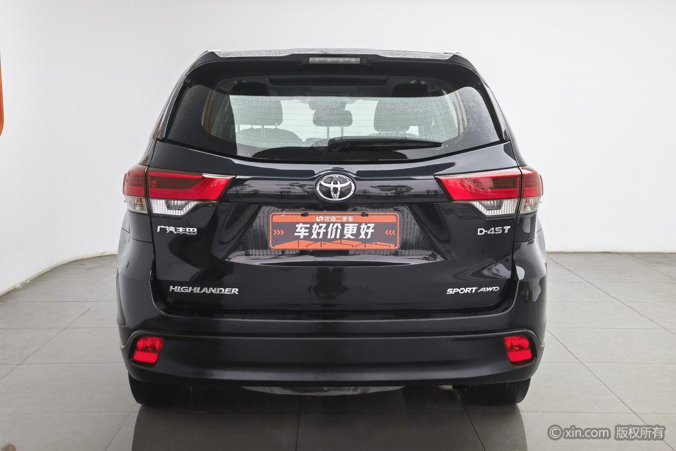 Toyota Highlander 2021 2.0T Luxury 7 мест