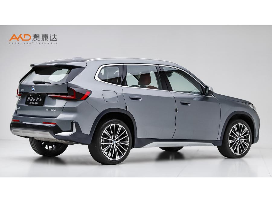 BMW X1 2023 Темно-серый из Китая, фото 2