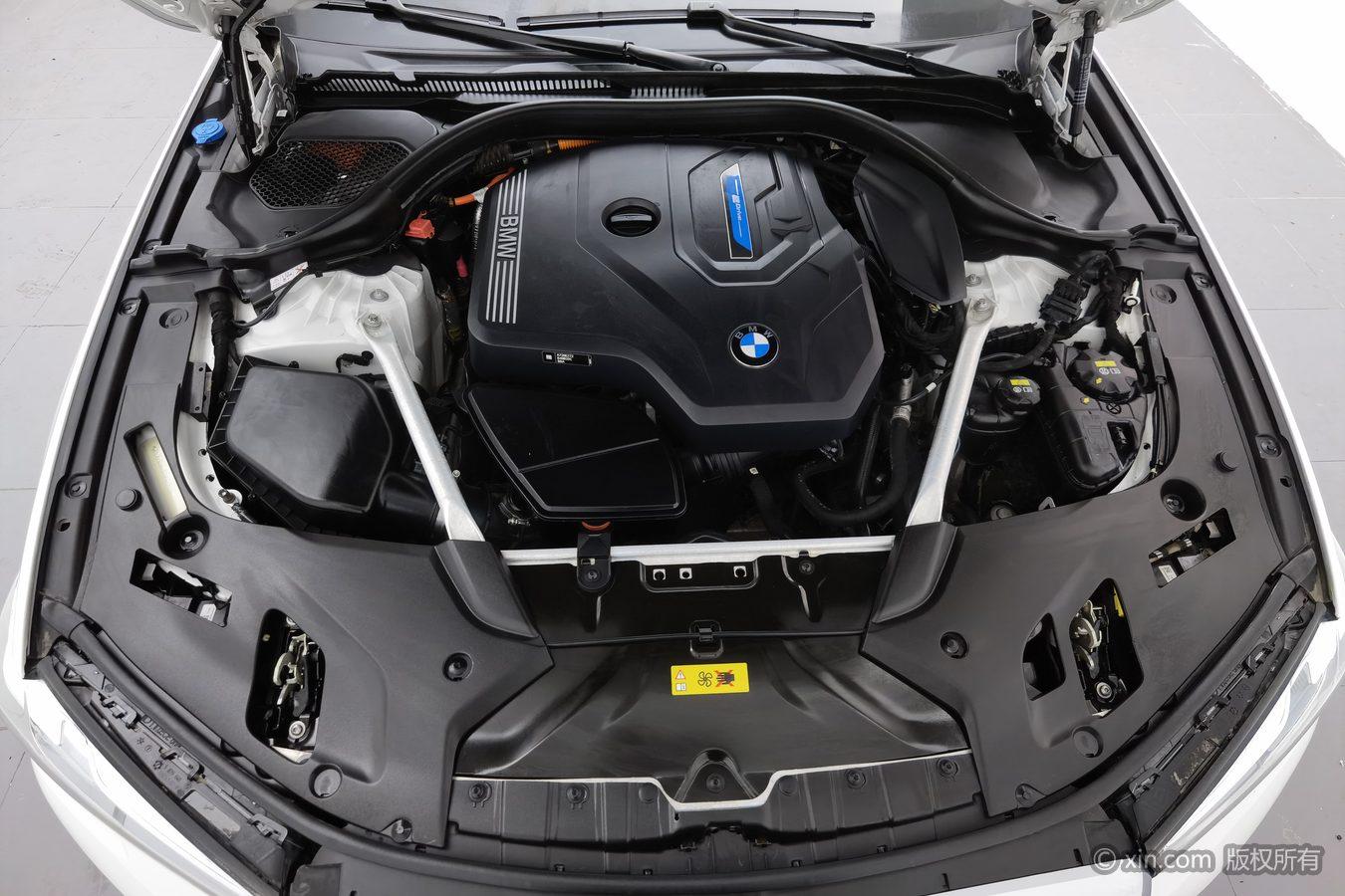 BMW 5 серииPHEV 5 PHEV 2021 535Le Luxury