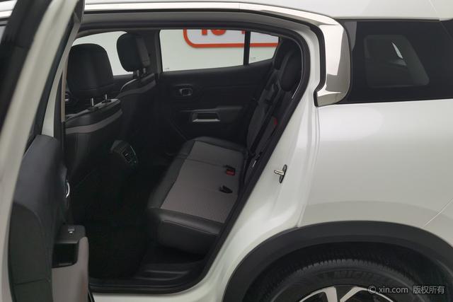 Citroen C5 AIRCROSS 2017 380 THP — фото 20