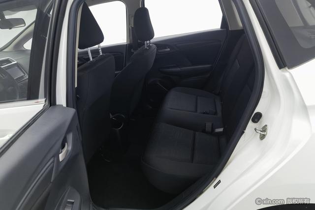 Honda Fit 2018 1.5 L CVT — фото 20