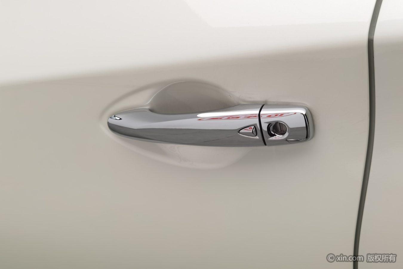 Nissan Tiida 2024 1.6L CVT