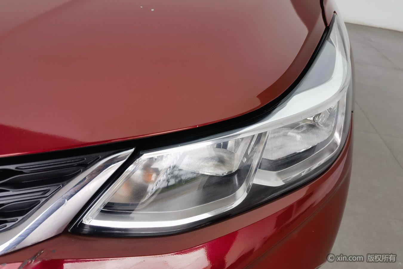 Chevrolet Cruze 2018 320 AT