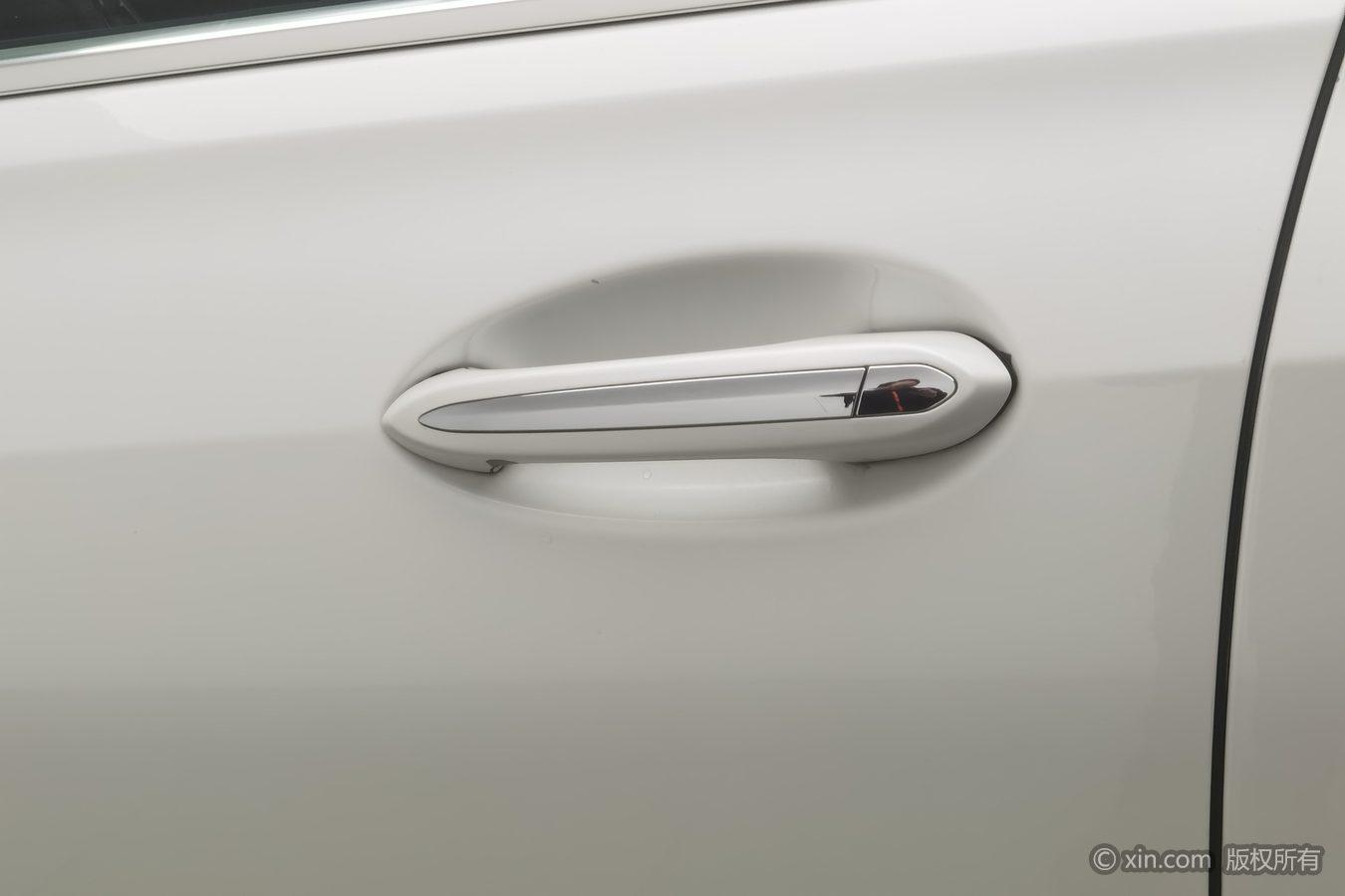 BMW 6 Series GT 2018 630i hao hua she ji tao zhuang