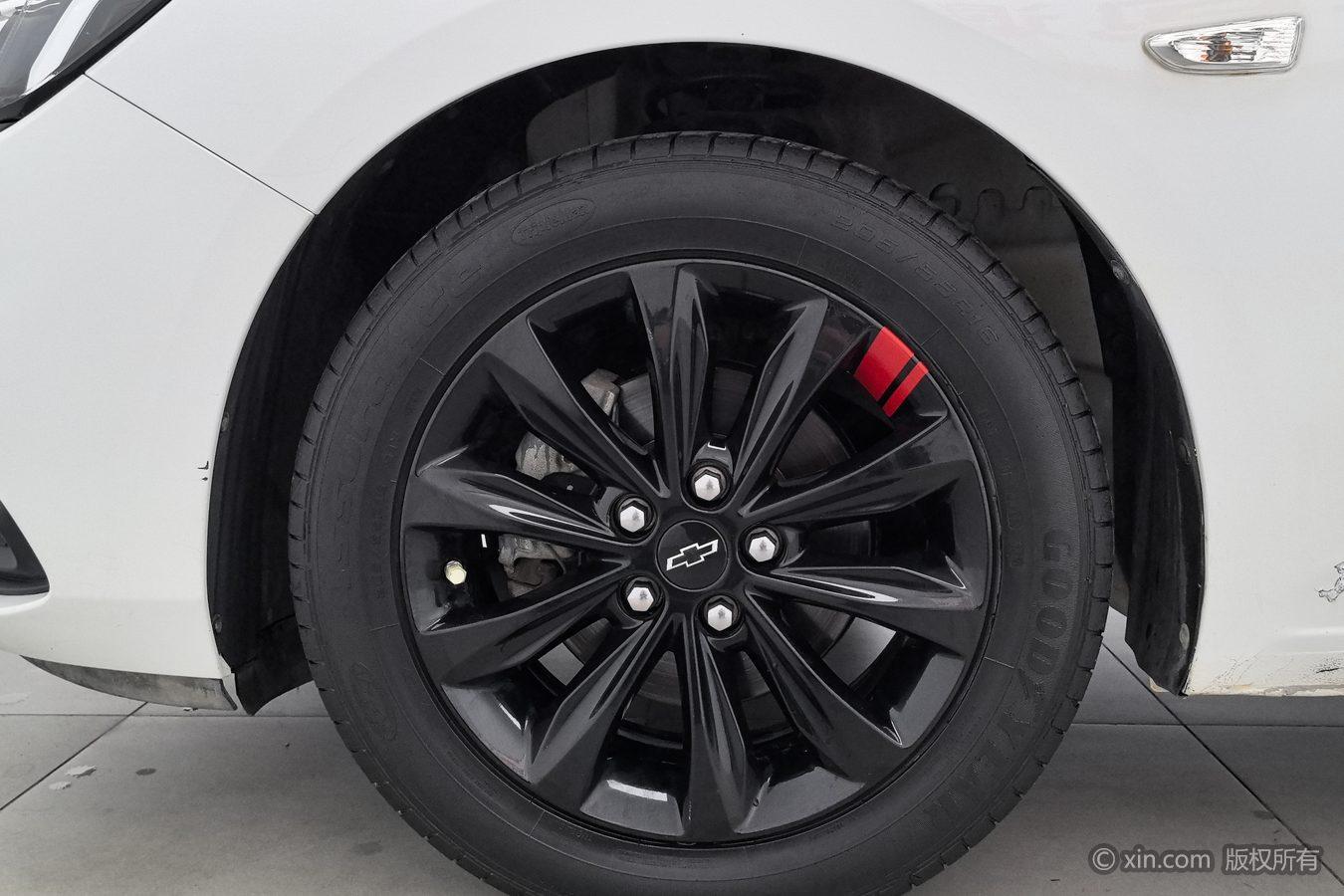 Chevrolet Monza 2019 Redline 320T DCT