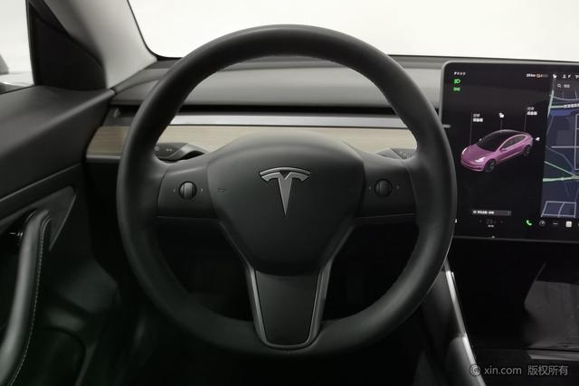 Tesla Model 3 2020 — фото 14