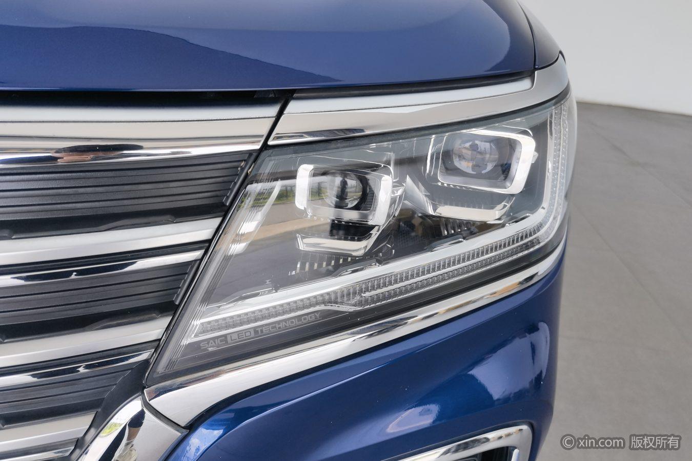 Roewe RX8 2018 30T