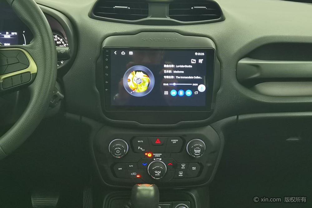Jeep Renegade, фото 9