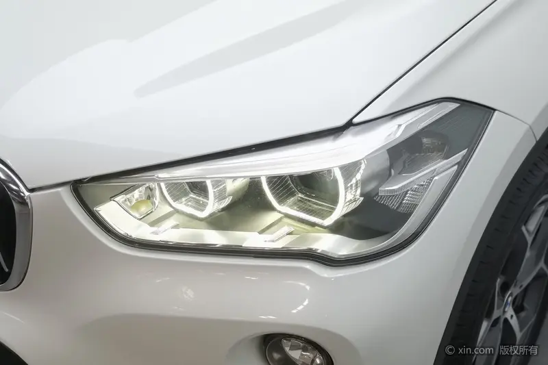 BMW X1 xDrive20Li премиум — фото 5