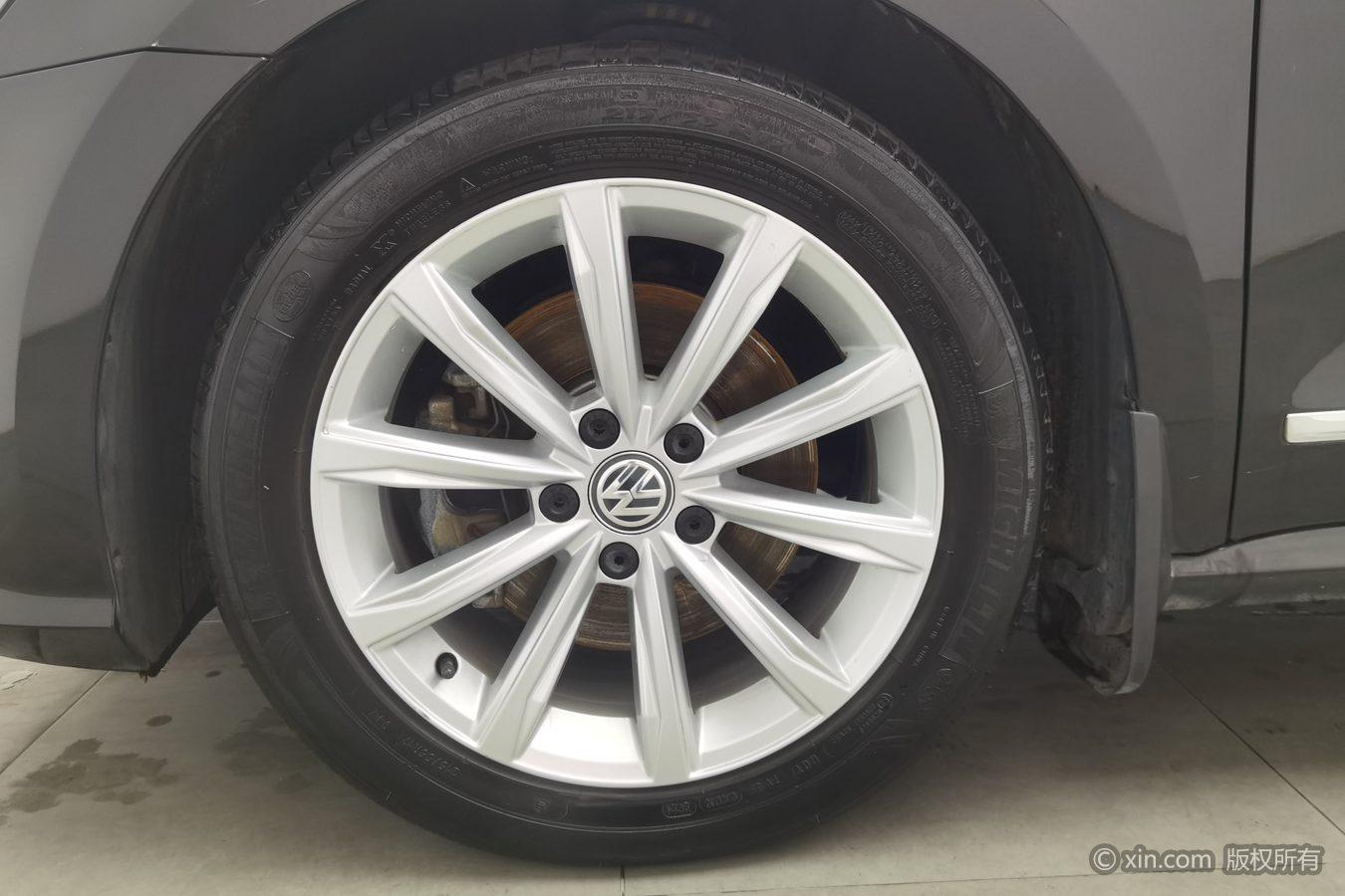 Volkswagen Passat 2016 330TSI DSG