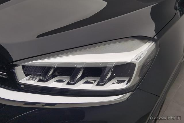 Chery Tiggo 8 2019 1.6 TGDI AT — фото 7