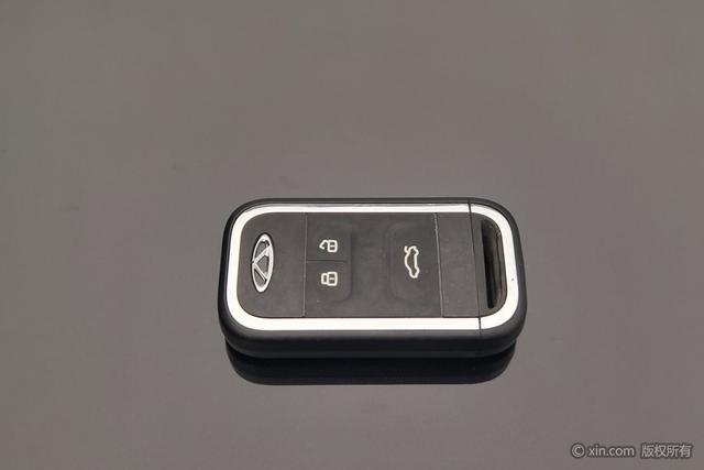 Chery Tiggo 8 2019 1.6 TGDI AT — фото 6