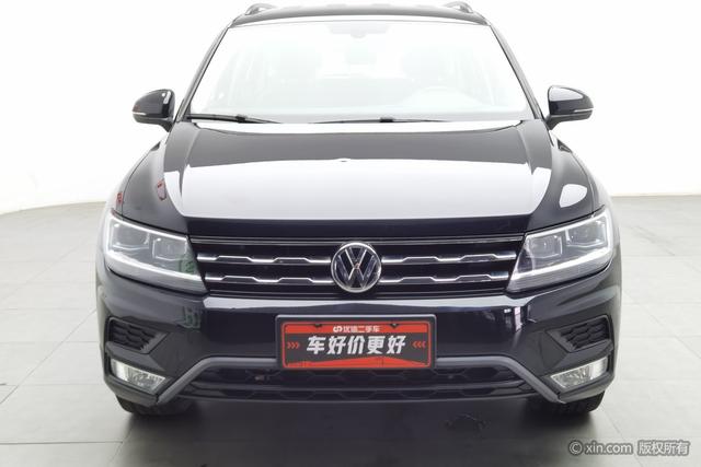 Volkswagen Tiguan L 2019 330 TSI AT 2 WD VI — фото 2