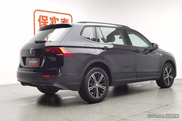 Volkswagen Tiguan L 2019 330 TSI AT 2 WD VI — фото 4