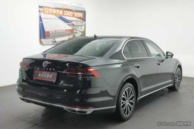 Volkswagen Phideon 2018 380 TSI 2 WD — фото 4