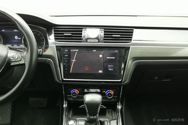 Volkswagen Phideon 2018 380 TSI 2 WD — фото 13