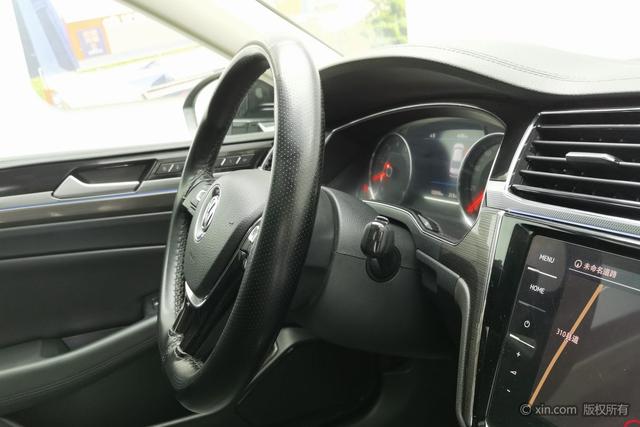 Volkswagen Phideon 2018 380 TSI 2 WD — фото 11