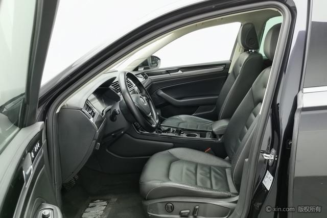 Volkswagen Phideon 2018 380 TSI 2 WD — фото 17