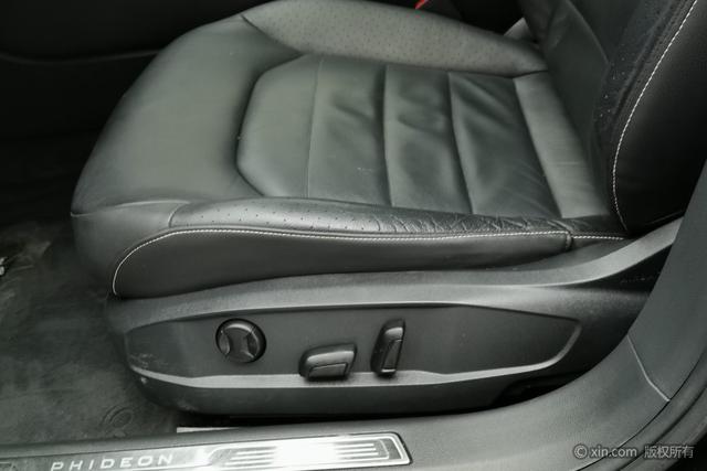Volkswagen Phideon 2018 380 TSI 2 WD — фото 18