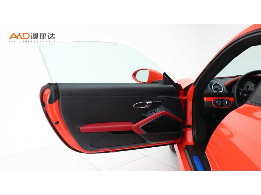 Porsche 718 2018 Cayman 2.0T