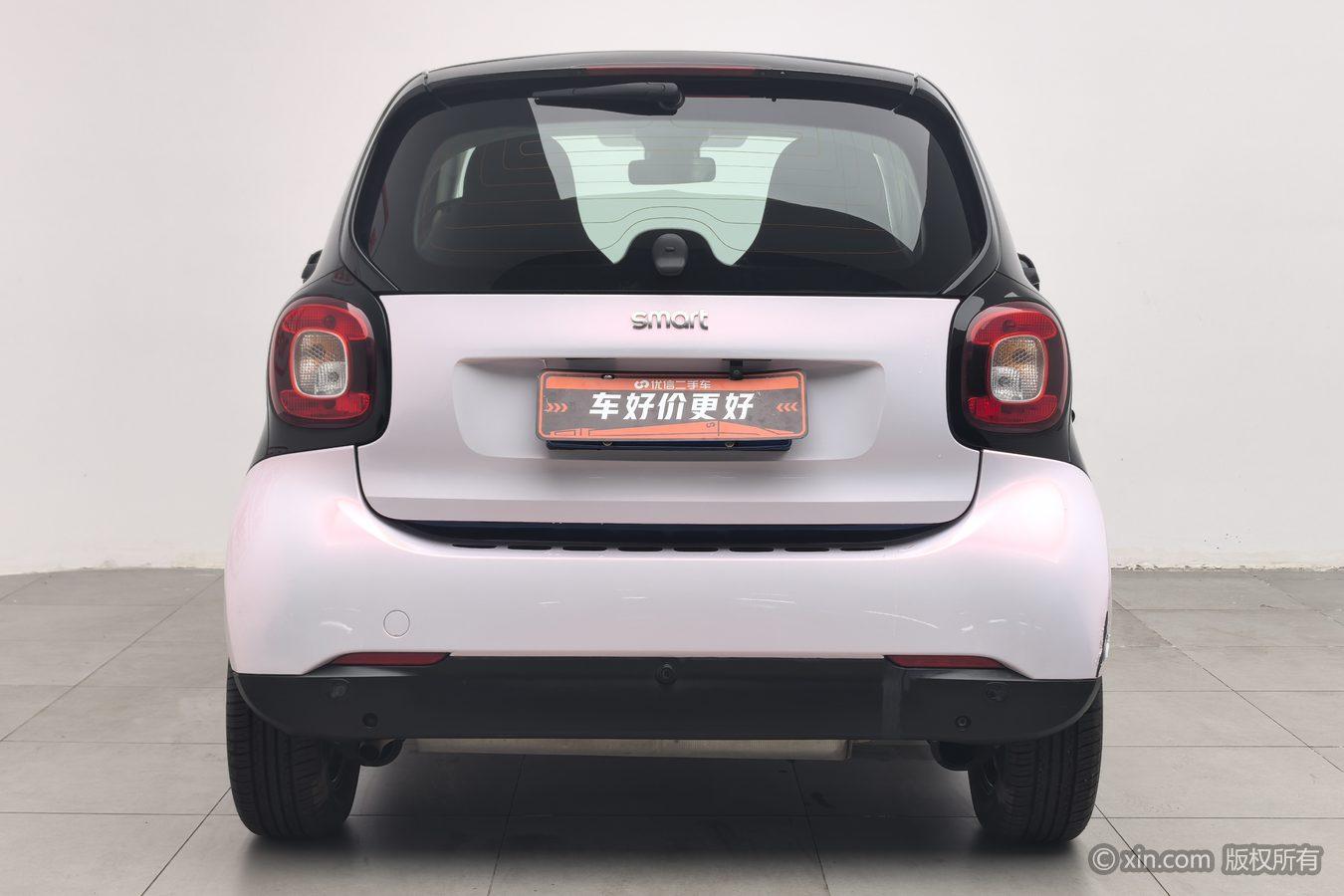 Smart fortwo 2019 0.9T 66 VI