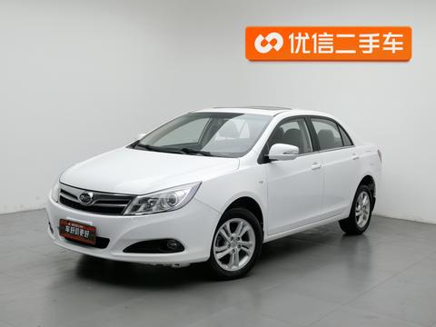 BYD Surui 2014 1.5L MT Luxury