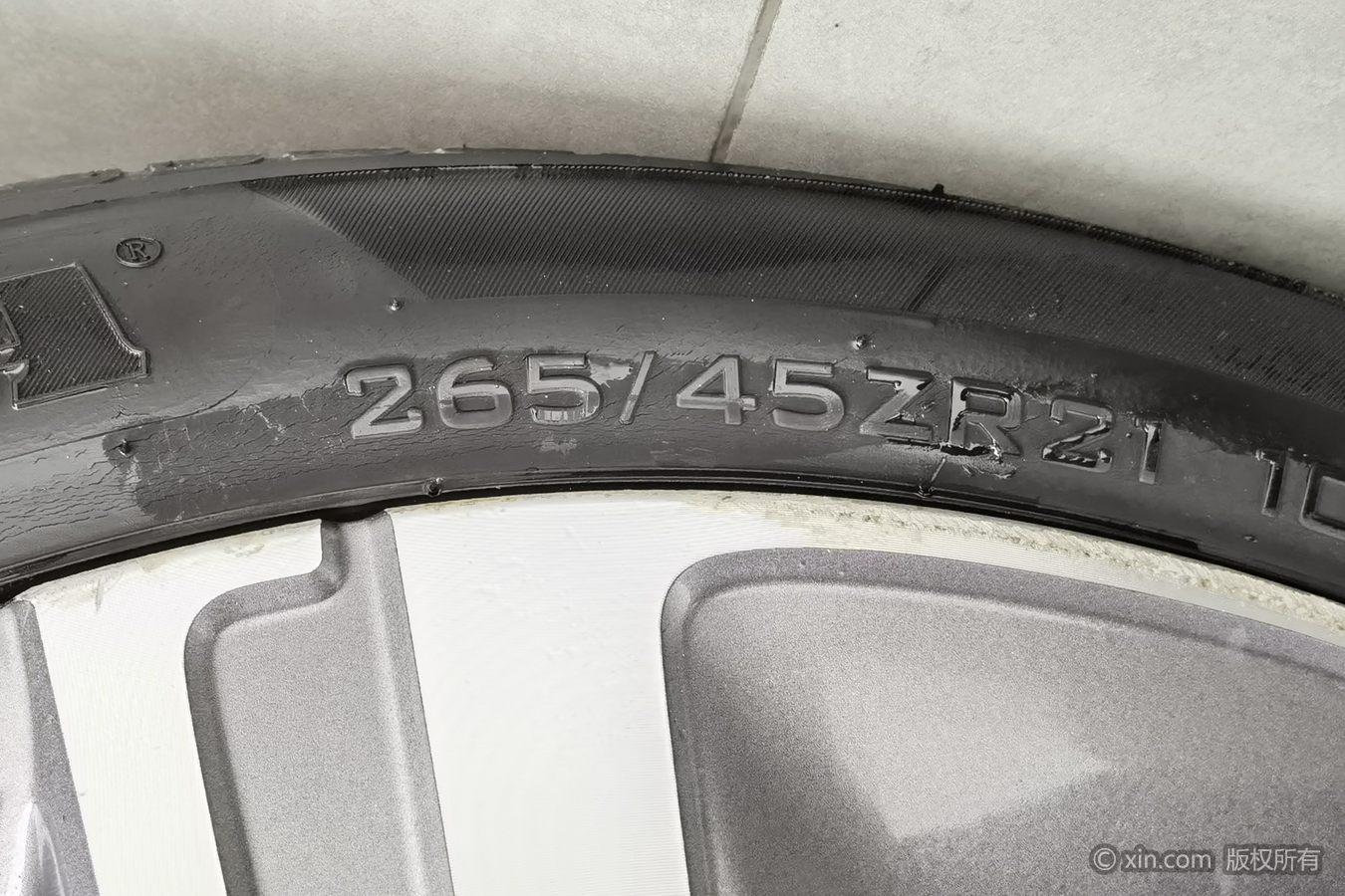 Hongqi E-HS9 2020 460km мест