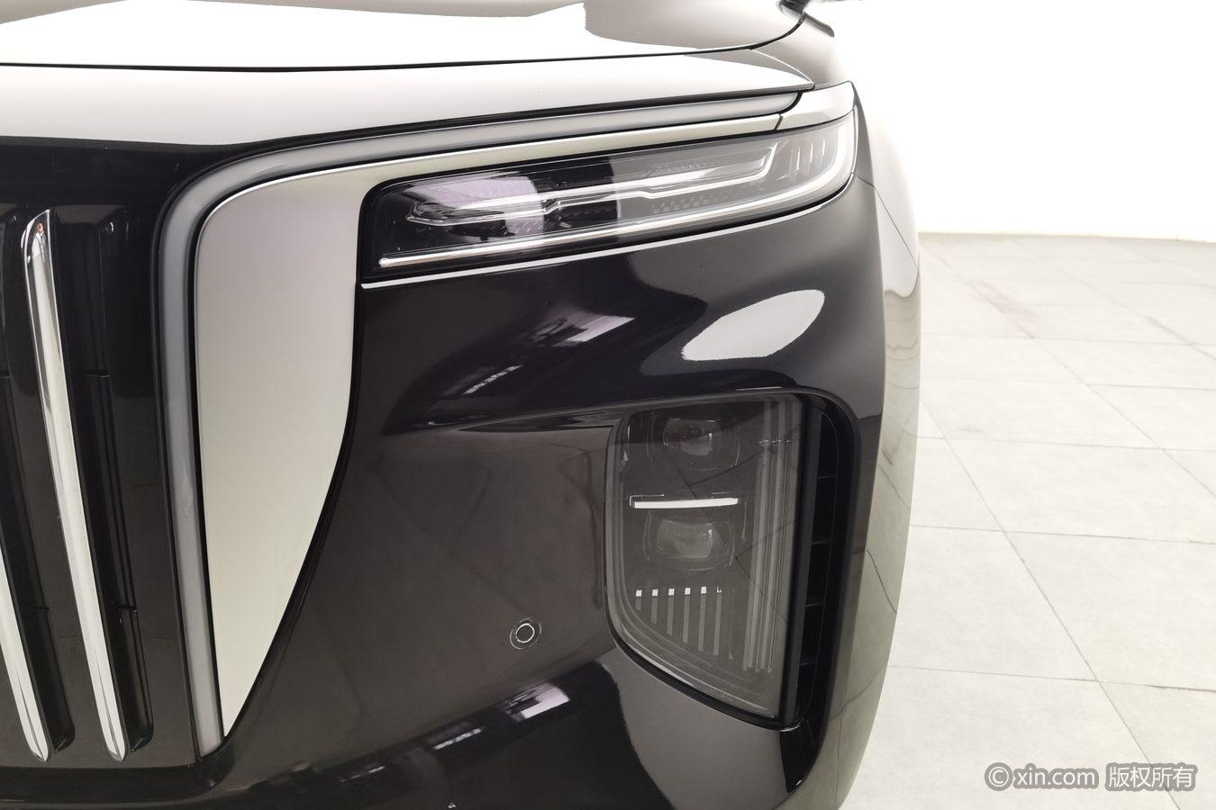 Hongqi E-HS9 2020 460km мест
