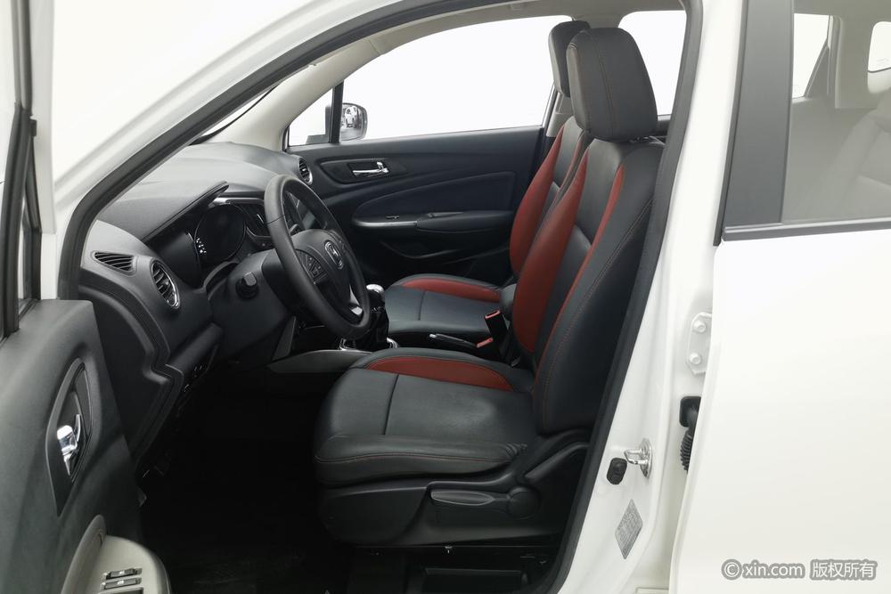 Changan CS15, фото 18