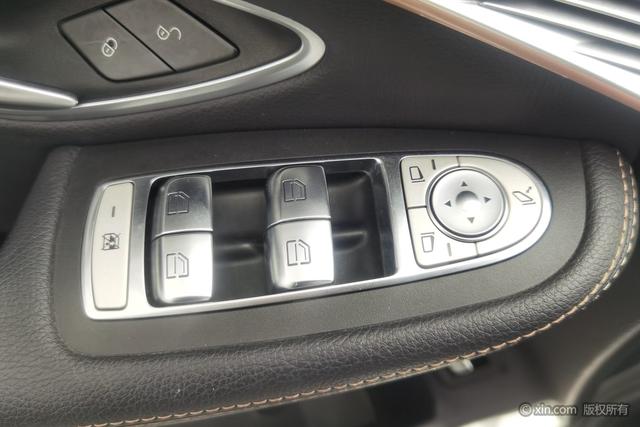 Mercedes-Benz EQC id 3804801 из Китая 13