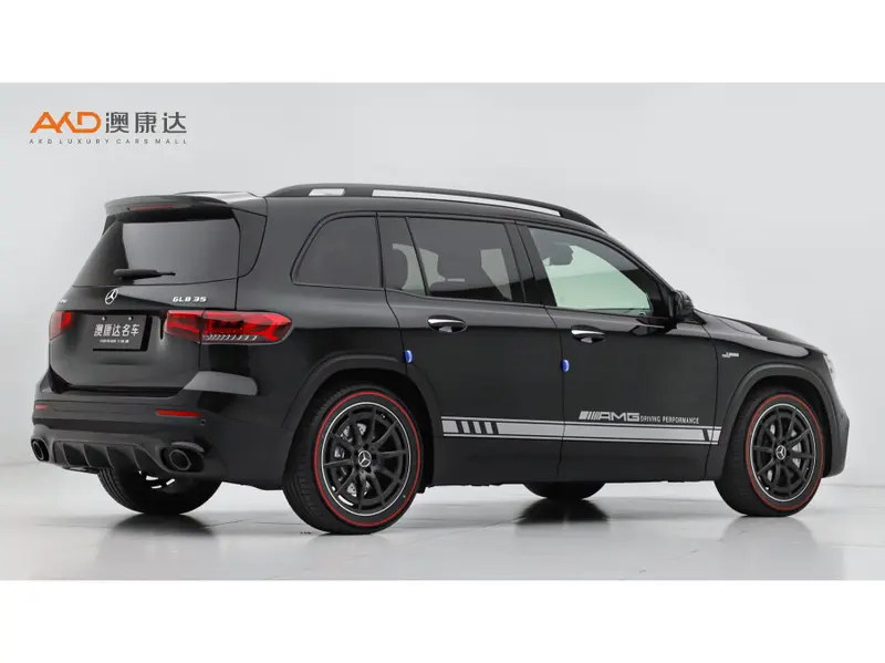 Mercedes-Benz GLB AMG — фото 4