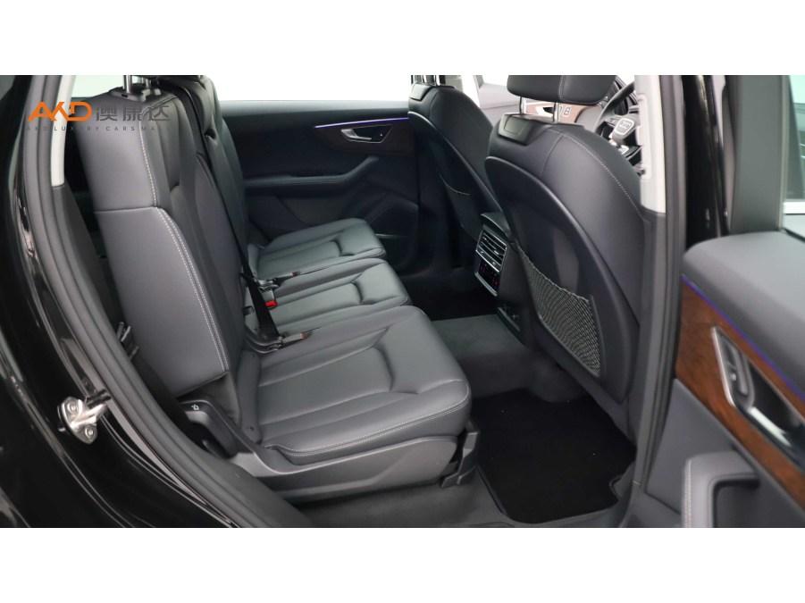 Audi Q7 2024 55 TFSI quattro S line Sport